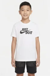 Nike T-Shirt - White XL Kids