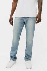 True Religion Ricky Relaxed Straight Fit Jeans L32 - Brilliant Medium Wash 30/32 Herren