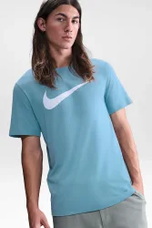 Nike Sportwear Swoosh T-Shirt - Denim Turquoise M Herren