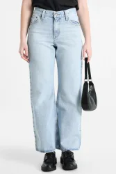 Levi's Middy Bootcut Jeans L31 - Abraided art 25/31 Damen