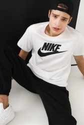 Nike T-Shirt - White + Black L Herren