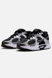 Nike V5 RNR Sneaker - Black + Anthracite EU36.5 Kids