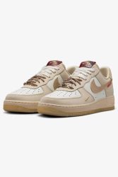 Nike Air Force 1 '07 LX Sneaker - Sail + Team Gold + Light Khaki EU38 Damen