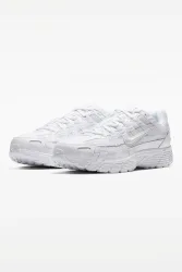 Nike P-6000 Sneaker - White + Platinum Tint EU42.5 Herren