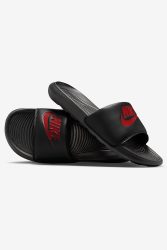 Nike Victori One Pantoletten - Black + University Red EU42.5 Herren