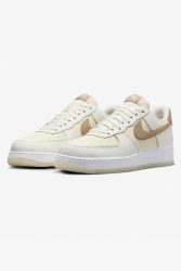 Nike Air Force 1 '07 LV8 Sneaker - Sail + Coconut Milk EU41 Herren