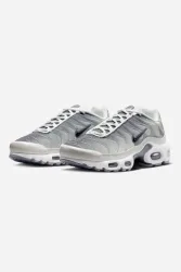 Nike Air Max Plus Sneaker - Summit White + Black + Smoke Grey EU36.5 Damen