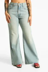 Levi's Cinch Flare Jeans L32 - Time To Dust Fp 24/32 Damen