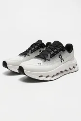 On Cloudtilt Sneaker - Black + Ivory EU40 Herren