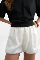 TOPSHOP TSCASSO Satin-Ballonshorts - Pearled Ivory 38 Damen