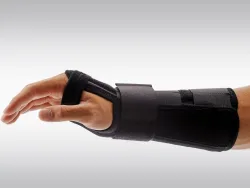 OMNIMED Ortho Manu Flex Handgelenk Bandage, Grösse S, 16cm rechts schwarz (1 Stk)