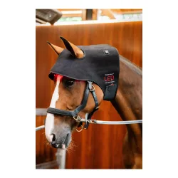 Horseware LED Red Light Therapy
Poll Cap - Black/Black -