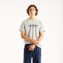 New Balance New Balance Layered Brand Read Relaxed T-Shirt Herren, grau, Grösse: XL  Herren, grau, Grösse: XL