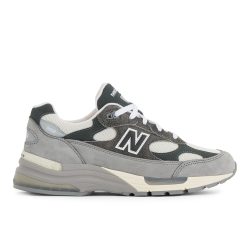 New Balance M 992 Made in USA Seasonal Freizeitschuhe / Sneaker unisex, grau, Grösse: 37