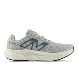 New Balance M Propel v5 Laufschuhe Herren, grau, Grösse: 40