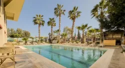 Leaf Port Boutique Hotel