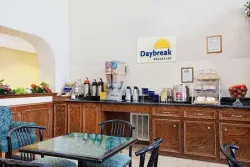 Days Inn & Suites by Wyndham Houston North/Aldine
