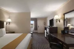 Days Inn by Wyndham Grants
