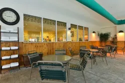 Best Western Plus Crossroads Inn & Suites