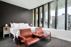 The Melbourne Hotel
