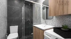 Adelle Apartments, The Luxury Suites
