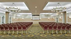 DoubleTree by Hilton Salt Lake City Airport