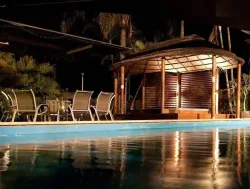 Country Plaza Motor Inn