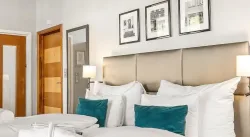 Clarion Hotel Admiral