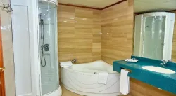 Zentral Center - Adults only