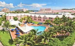 Comfort Suites Paradise Island