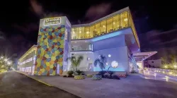 Nicholas Color Hotel