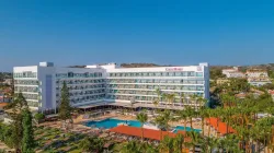 Cavo Maris Beach