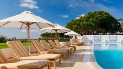 Pine Cliffs Residence, a Luxury Collection Resort