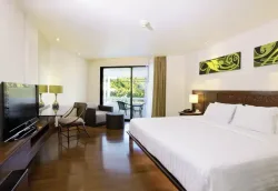Le Meridien Phuket Beach Resort