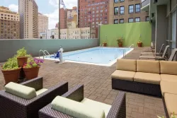 Holiday Inn Express Philadelphia-Midtown