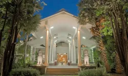 Borei Angkor Resort & Spa