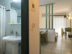 Angela Hotel