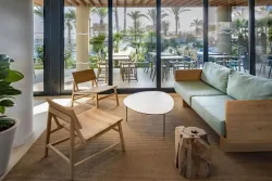 Caprici Beach Hotel & Spa