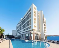 TRYP by Wyndham Lisboa Caparica Mar