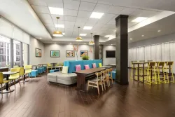 Home2 Suites by Hilton New York Long Island City/ Manhattan View, NY