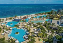Dreams Natura Resort & Spa