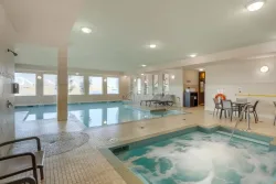 Best Western Plus Sherwood Park Inn & Suites