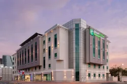 Holiday Inn Express Dubai - Safa Park by IHG