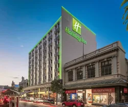 Holiday Inn Perth City Centre