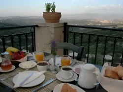 Katalagari Country Suites