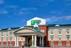 Holiday Inn Express & Suites Hinton by IHG