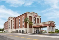Hampton Inn & Suites Cape Coral