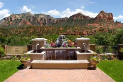 Best Western Plus Arroyo Roble Hotel & Creekside Villas