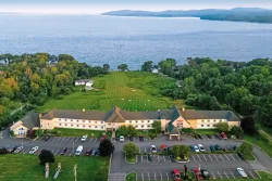 Fireside Inn & Suites Belfast
