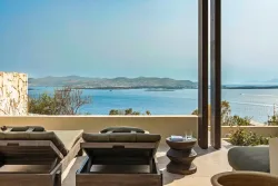 Luura - Cliff, Paros, A Morgans Originals Hotel